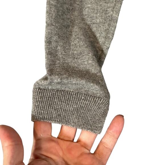 Mango Gray Turtle Neck Long Sleeve Knit Pullover Soft Cozy Sweater Women Sz XS - Picture 4 of 7